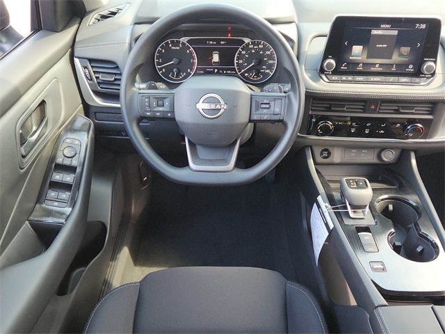 2026 Nissan Rogue S photo 6