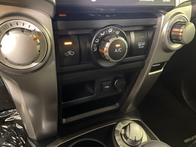 2021 Toyota 4Runner SR5 Premium 4WD photo 22