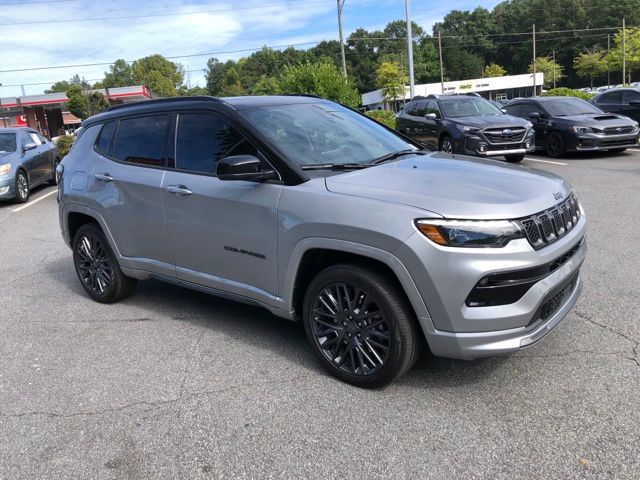 2024 Jeep Compass Limited photo 29