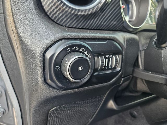 2020 Jeep Wrangler Unlimited Rubicon photo 21