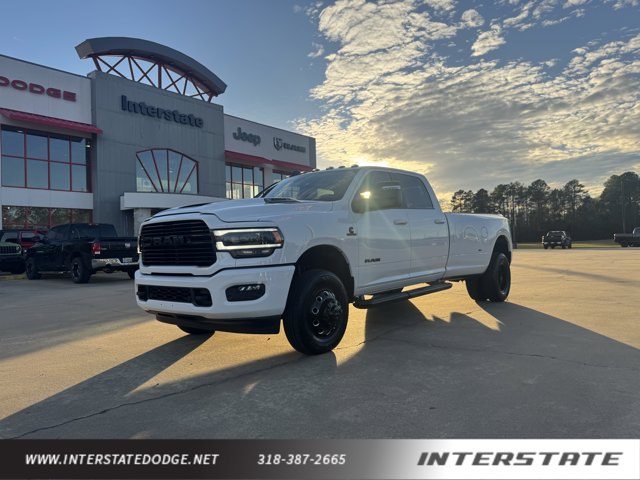 2024 RAM Ram 3500 Pickup Laramie's photo