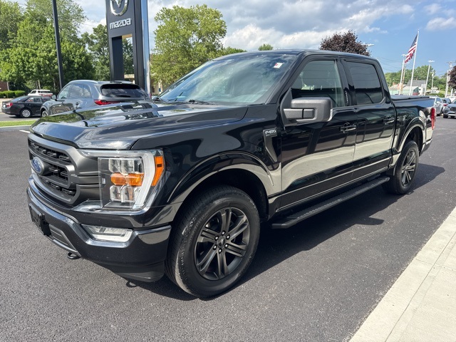 2021 Ford F-150 XLT photo 4