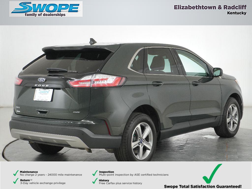 2022 Ford Edge SEL photo 3