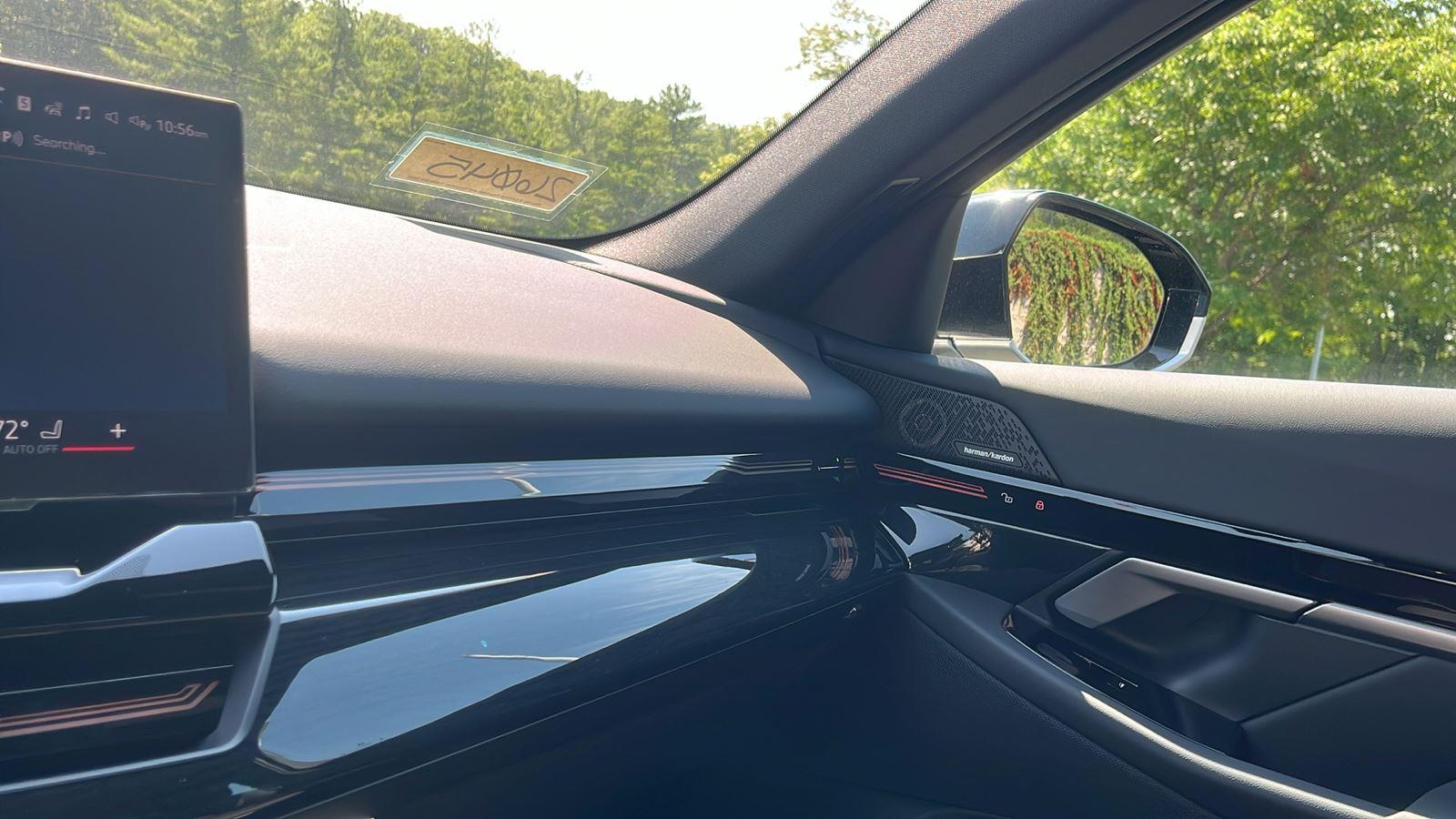 New 2026 Black Sapphire Metallic BMW 530i xDrive image 15