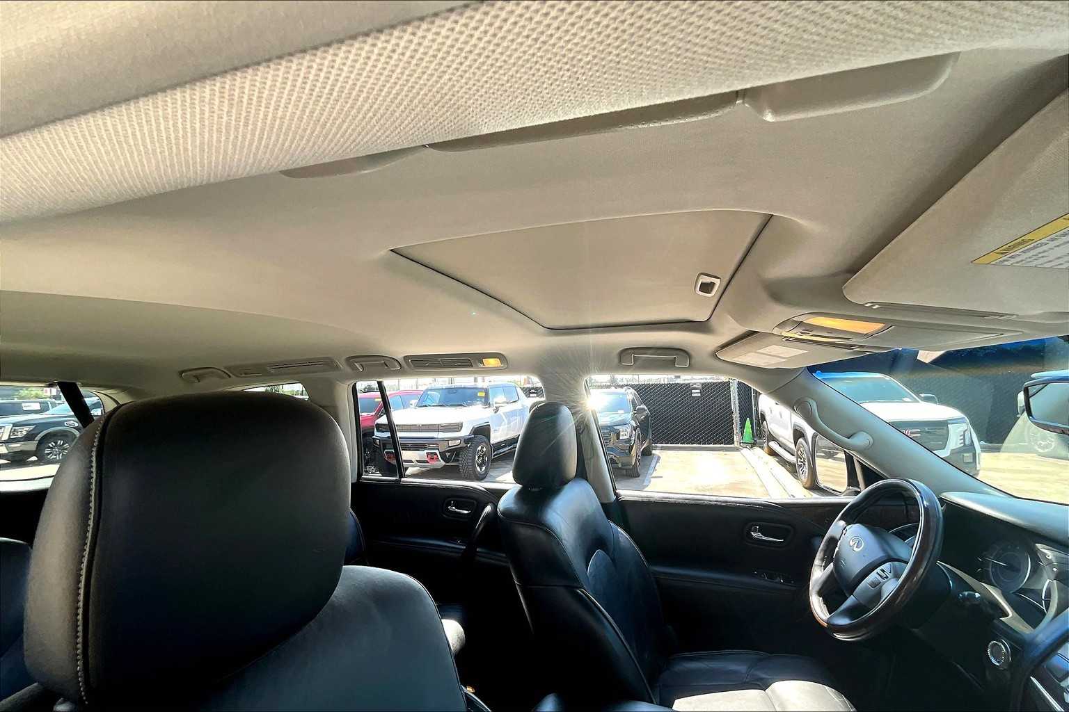 2016 Infiniti QX80 Limited photo 13