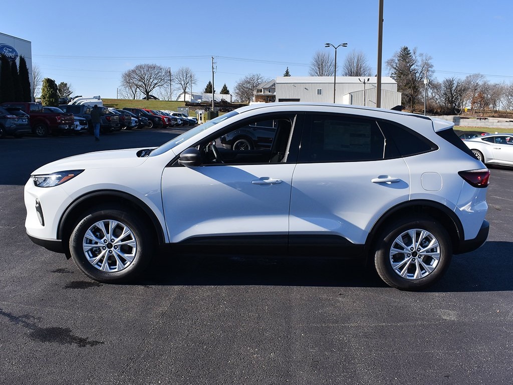 2026 Ford Escape Active photo 2