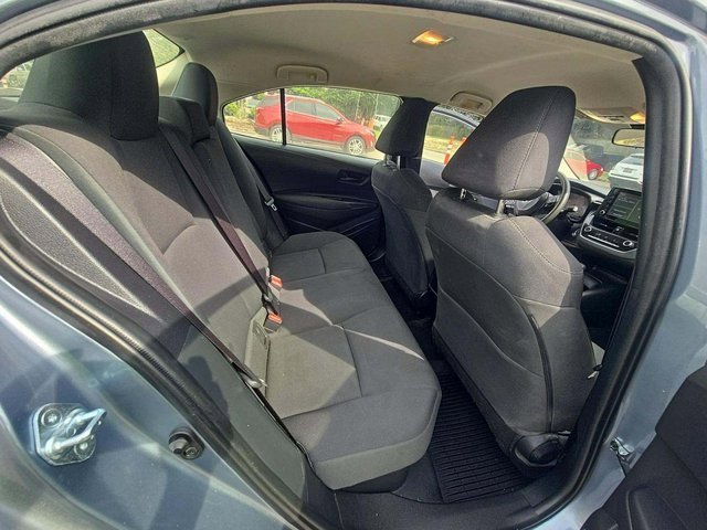2022 Toyota Corolla Hybrid LE photo 12