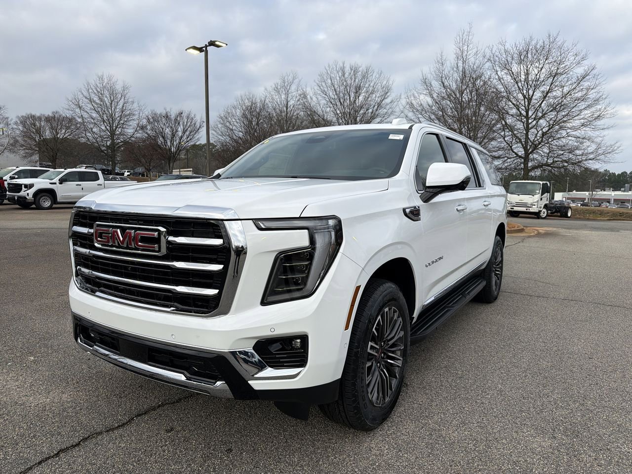 2026 GMC Yukon Elevation's photo