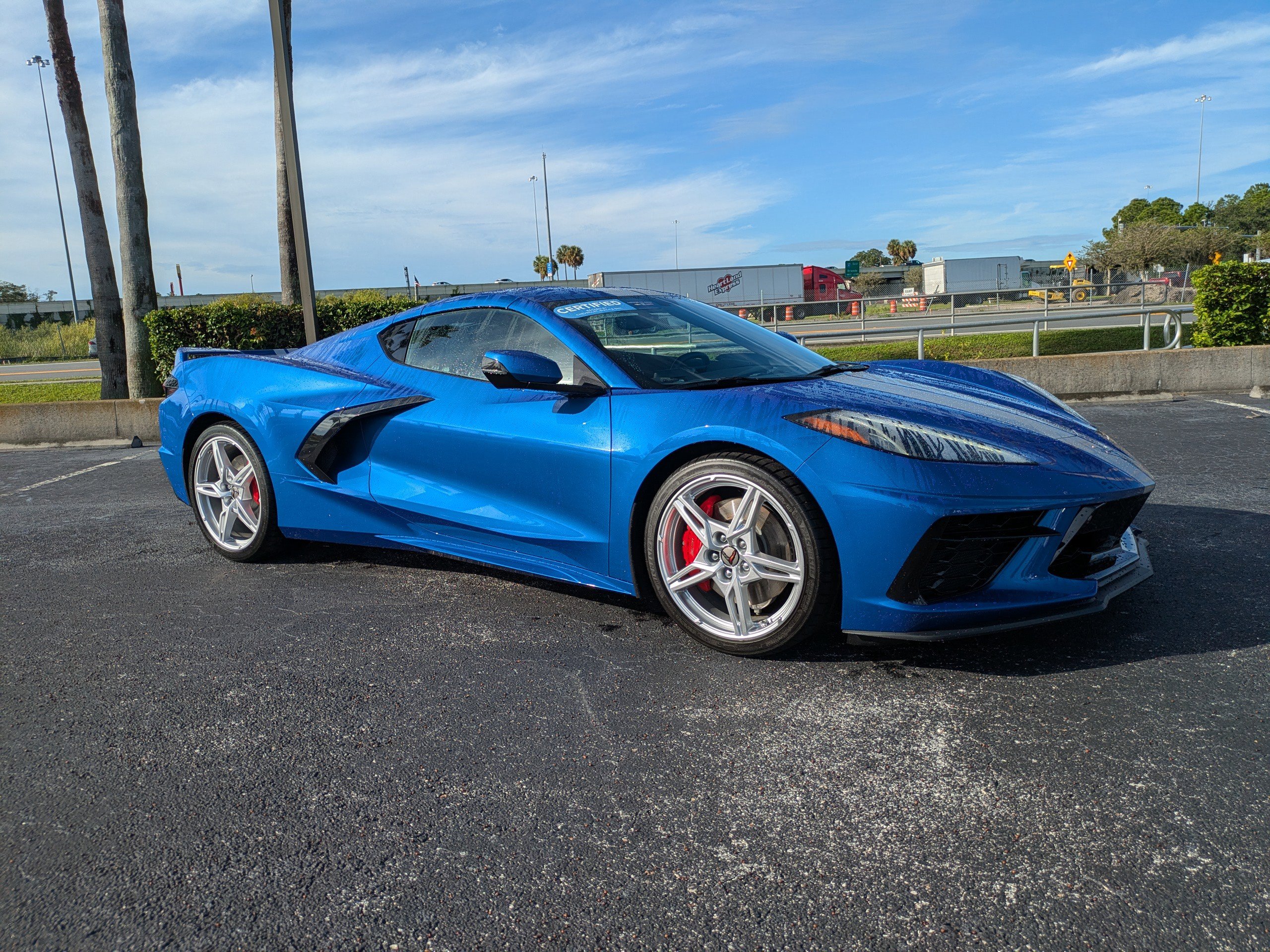 2022 Chevrolet Corvette Stingray 2LT photo 2