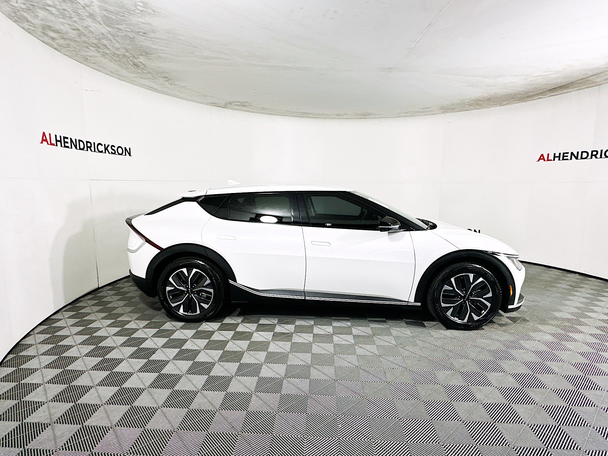 Used 2024 Kia EV6 Light with VIN KNDC34LB5R5224390 for sale in Coconut Creek, FL