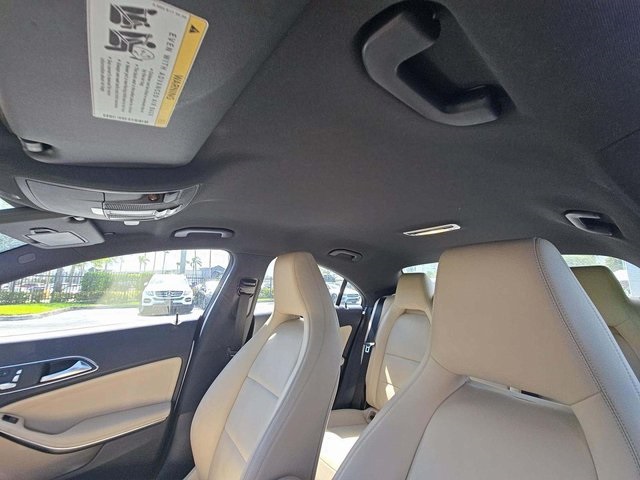 2018 Mercedes Benz CLA 250 photo 7