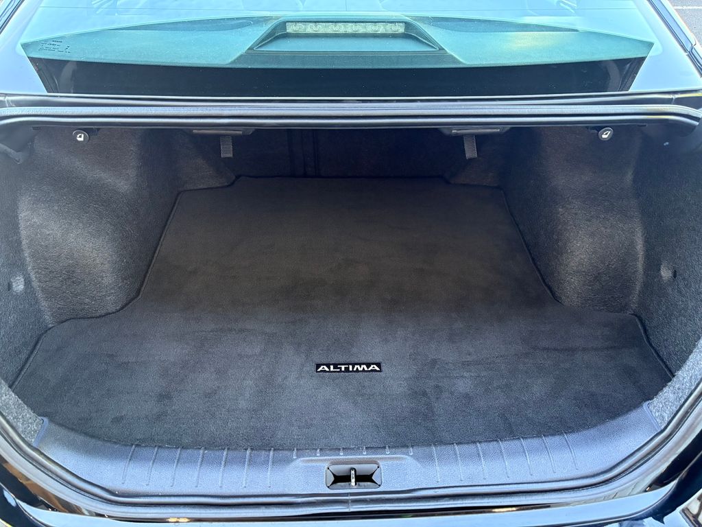 2024 Nissan Altima 2.5 SV photo 34