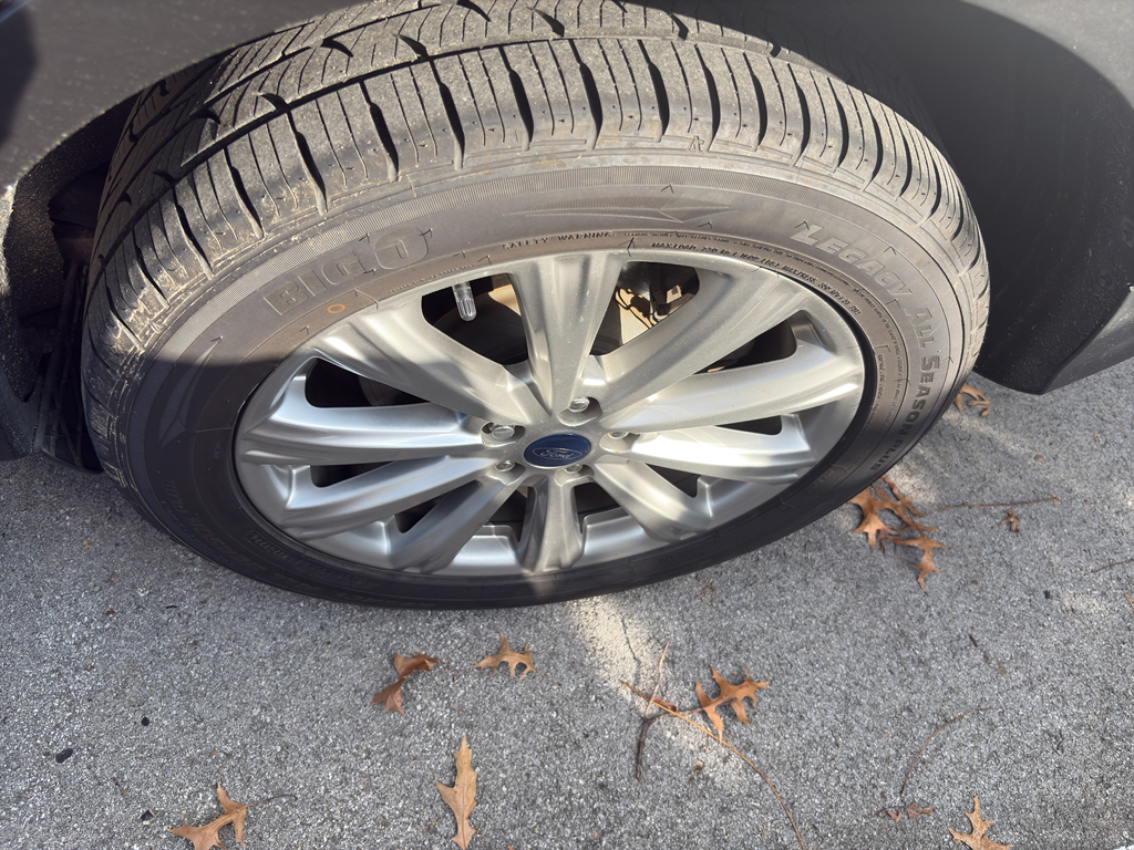 2018 Ford Escape Titanium photo 3