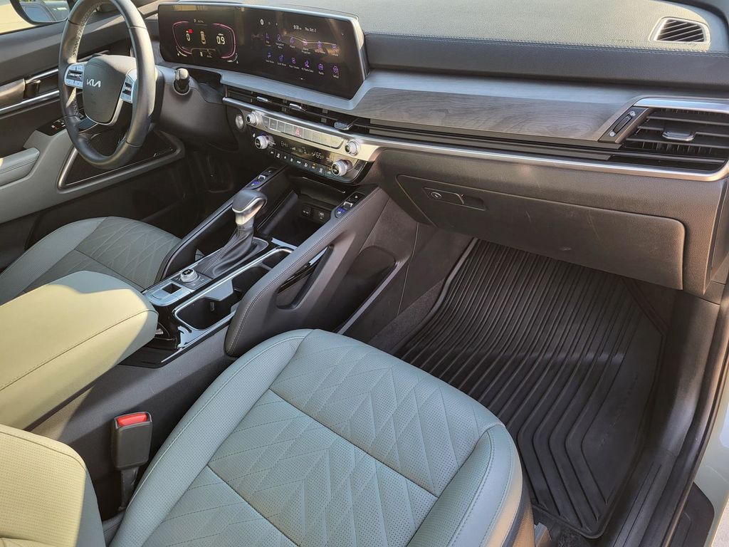 2024 Kia Telluride EX X-Line photo 8