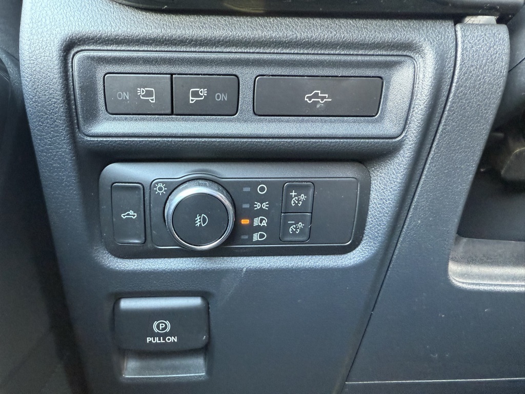 2022 Ford F-150 XLT photo 40