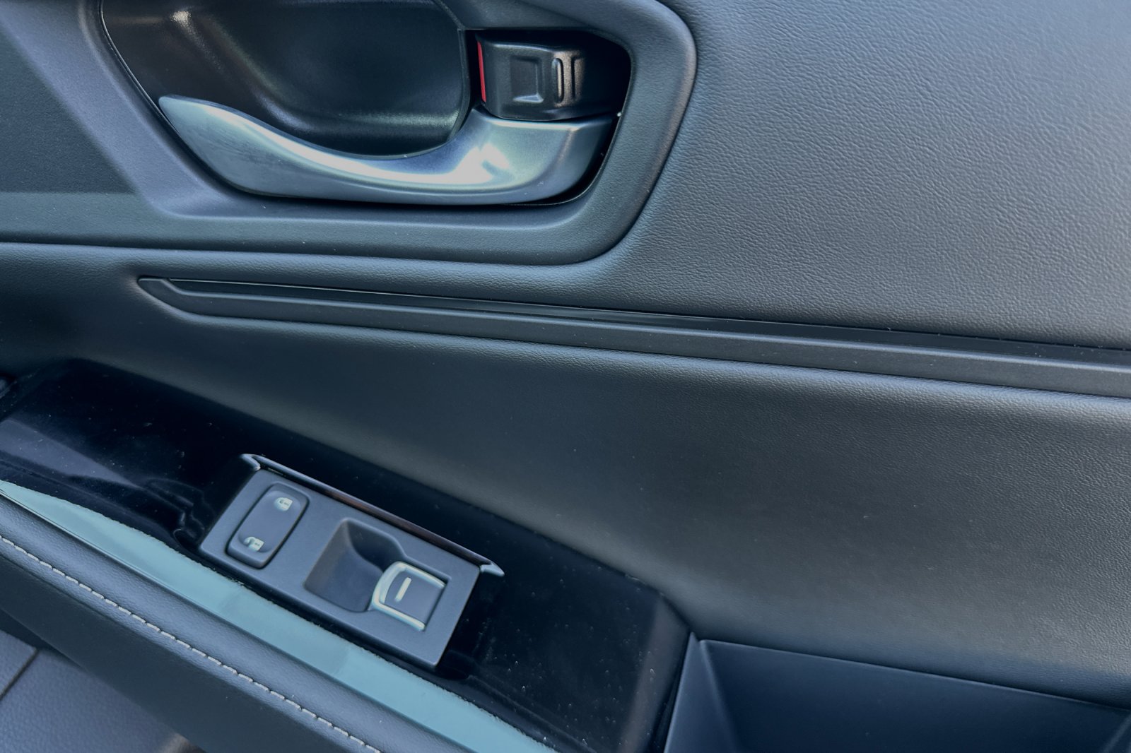 2025 Honda Accord Hybrid Touring photo 18