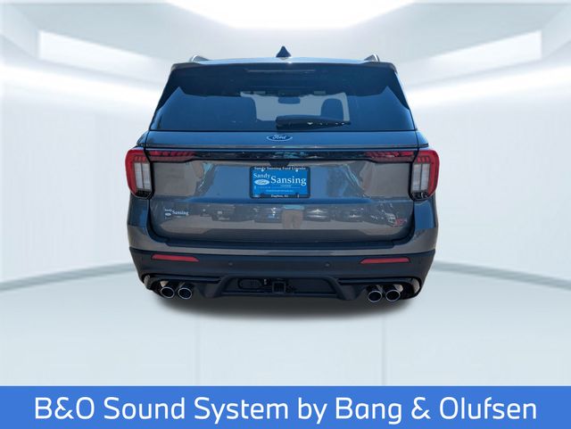 2025 Ford Explorer ST photo 3