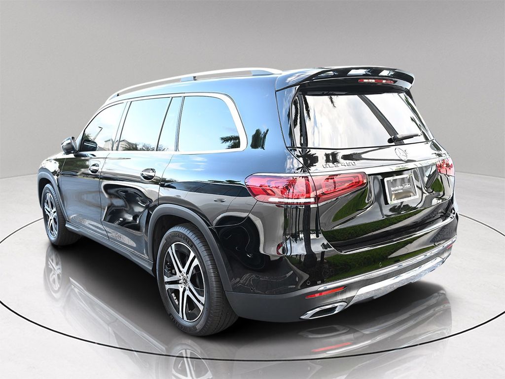 2022 Mercedes Benz GLS 450 4MATIC photo 4