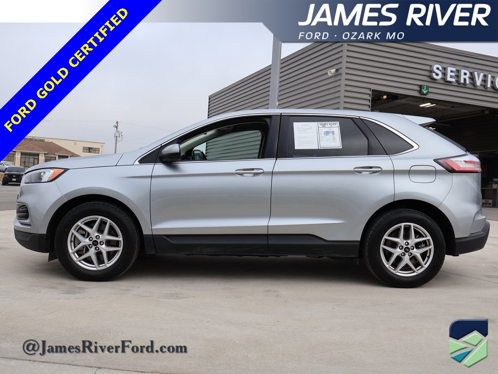2024 Ford Edge SEL photo 2