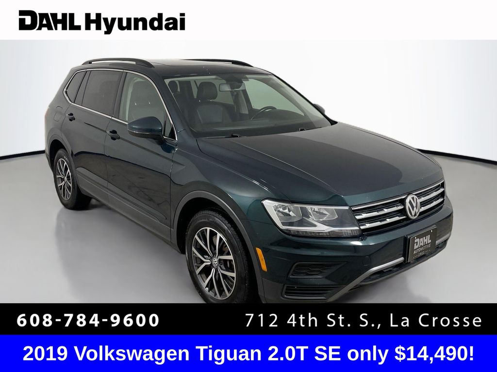 2019 Volkswagen Tiguan SEL R-Line's photo