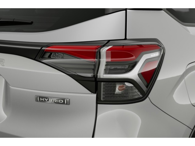 2025 Subaru Forester Sport photo 2