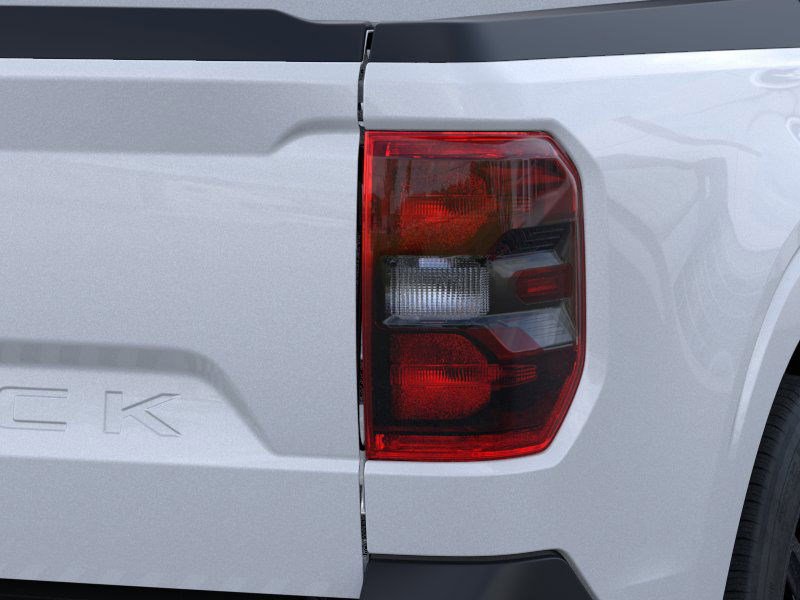 2025 Ford Maverick XLT photo 9