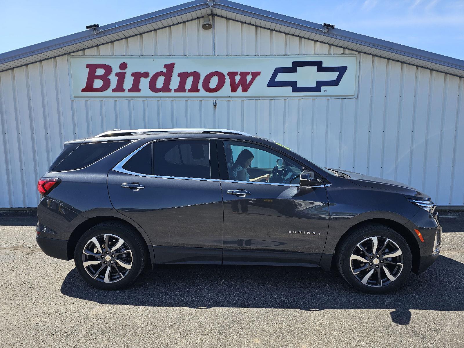 Used 2022 Iron Gray Metallic Chevrolet Premier image 1