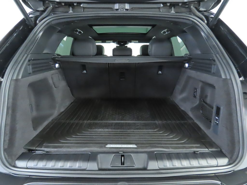 2025 Land Rover Range Rover Sport SE photo 23