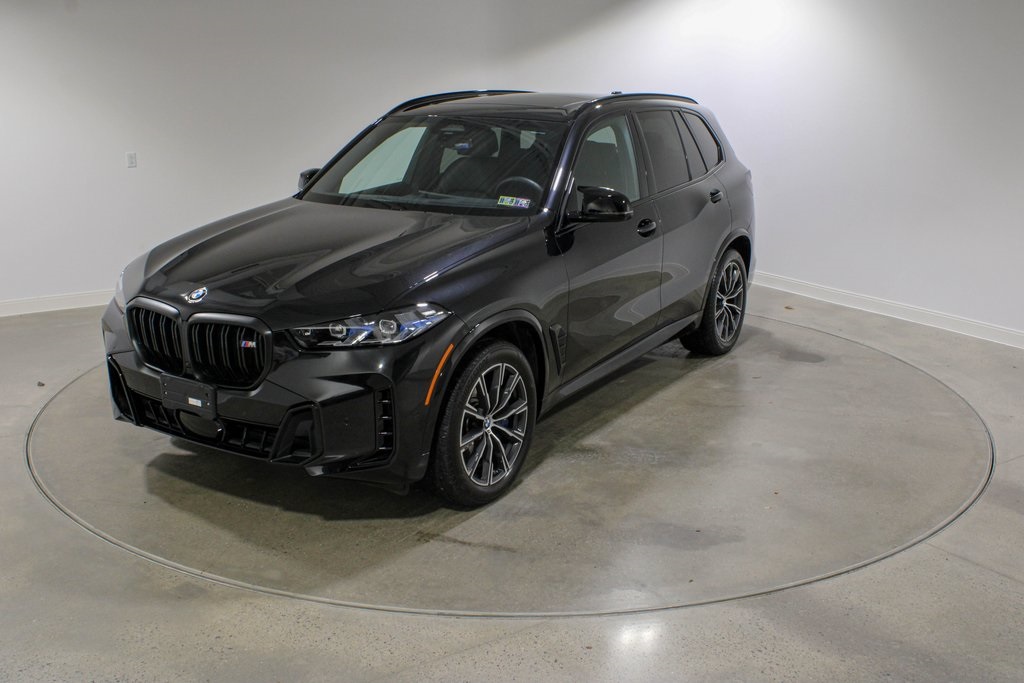 2025 BMW X5 M60i's photo