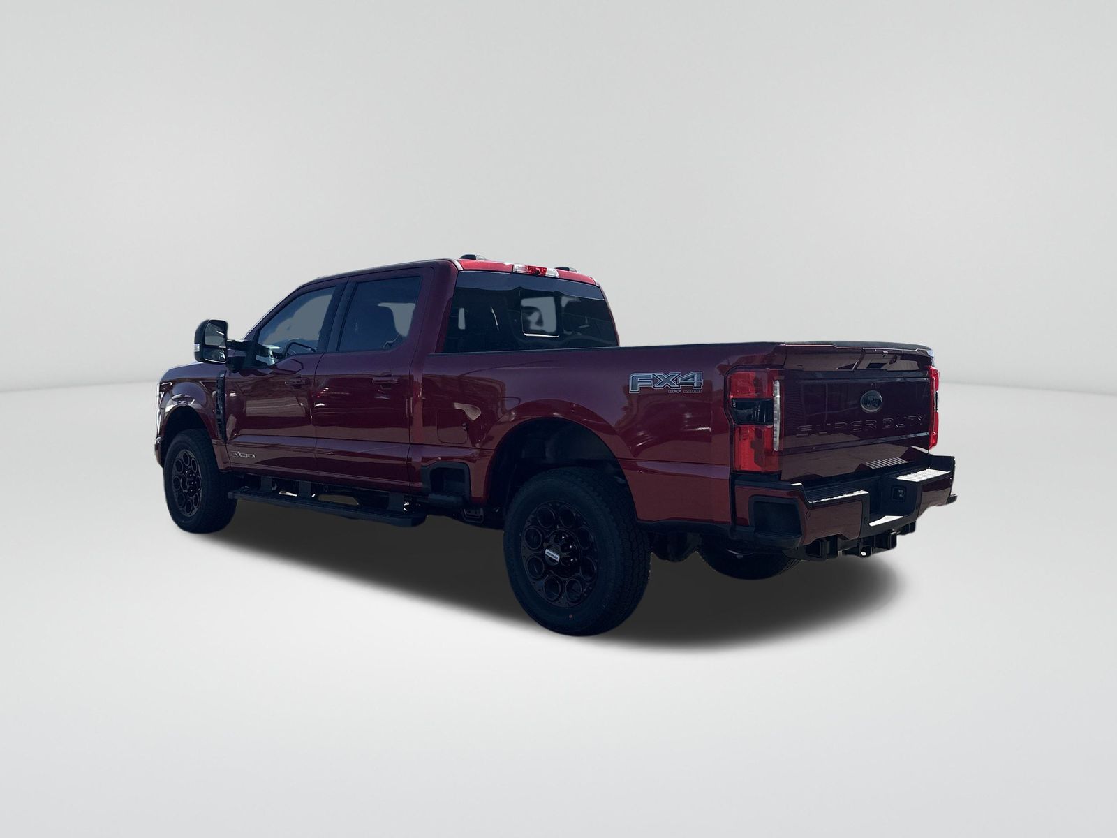 2025 Ford F-350 XLT photo 2