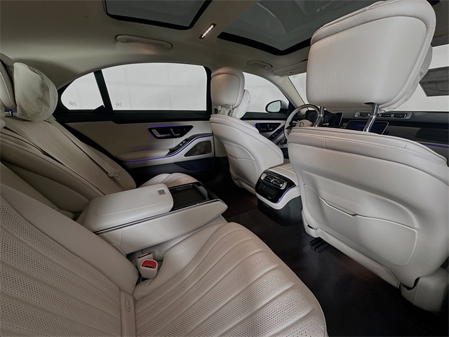 2026 Mercedes Benz S 500 4MATIC photo 25