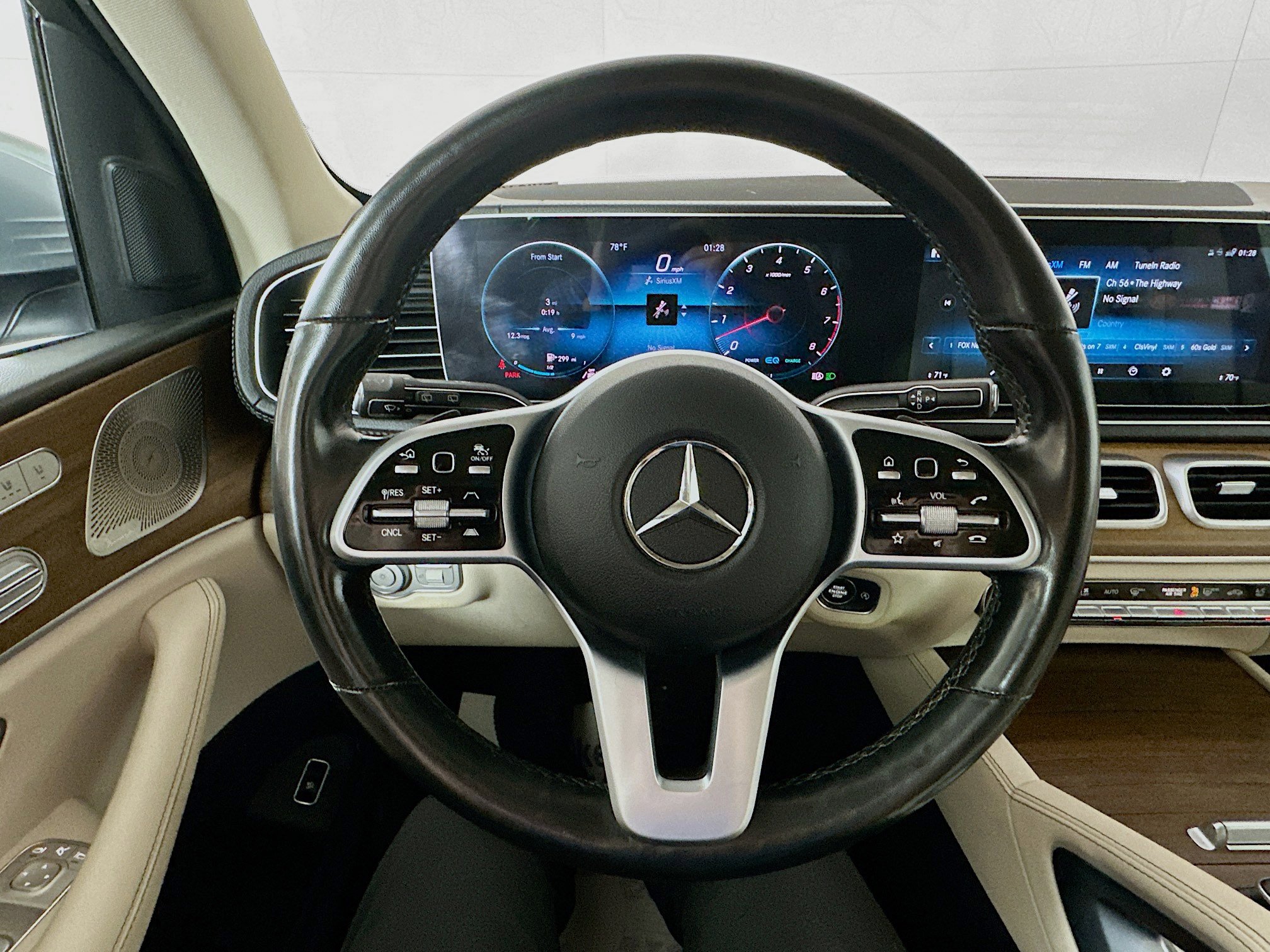 2022 Mercedes Benz GLS 450 4MATIC photo 11