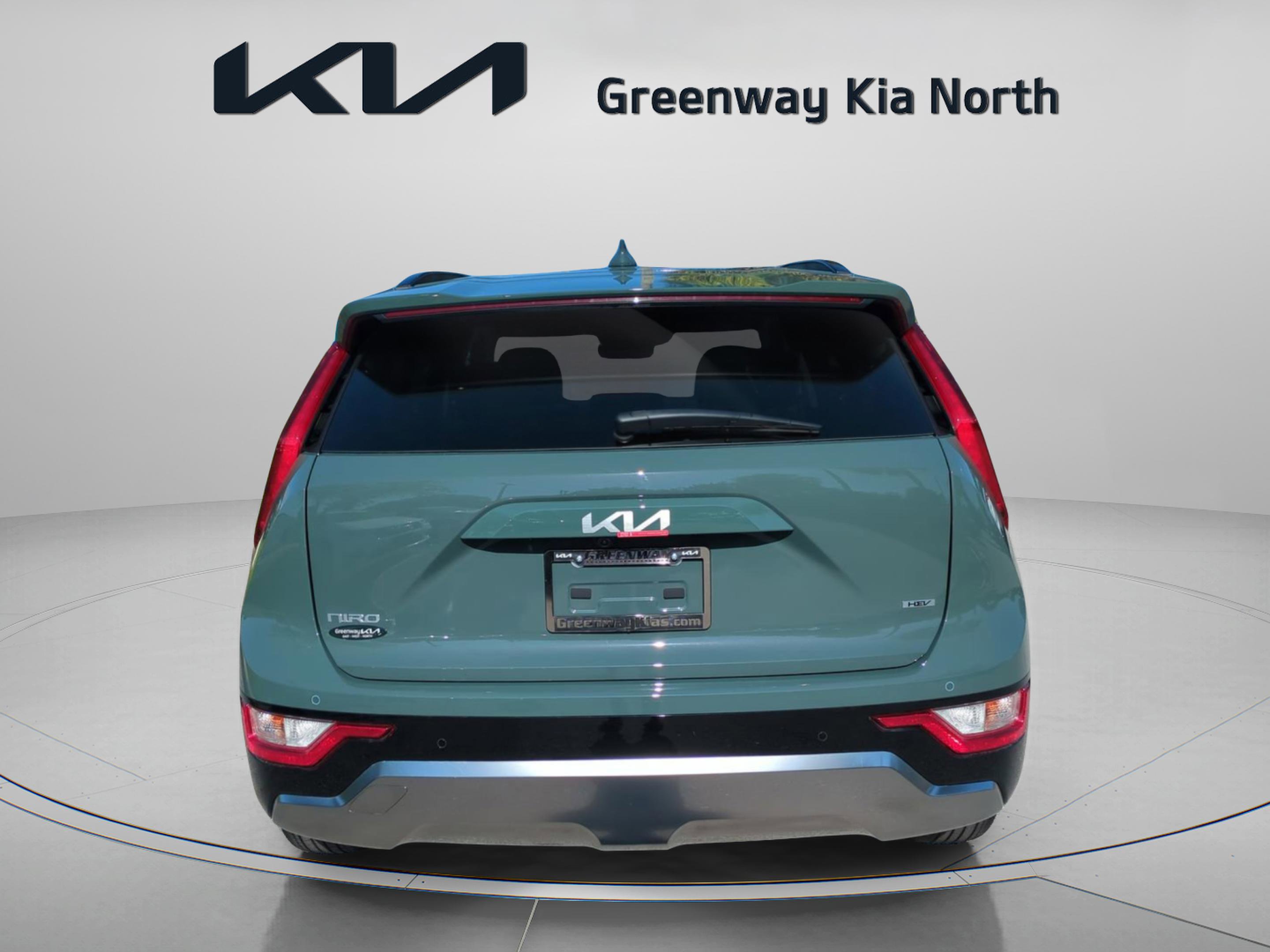 2025 Kia Niro SX photo 6