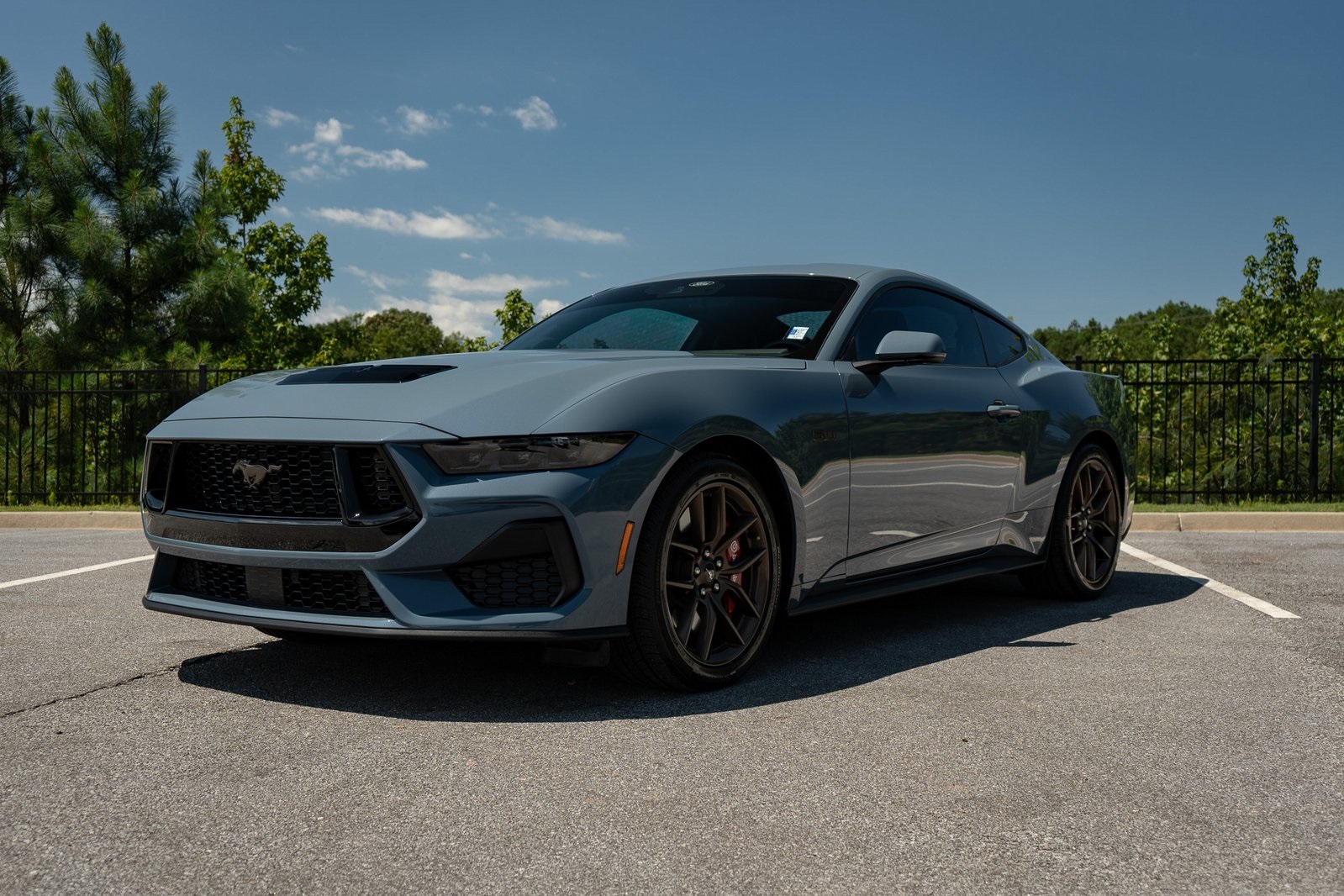 2025 Ford Mustang GT Premium photo 3