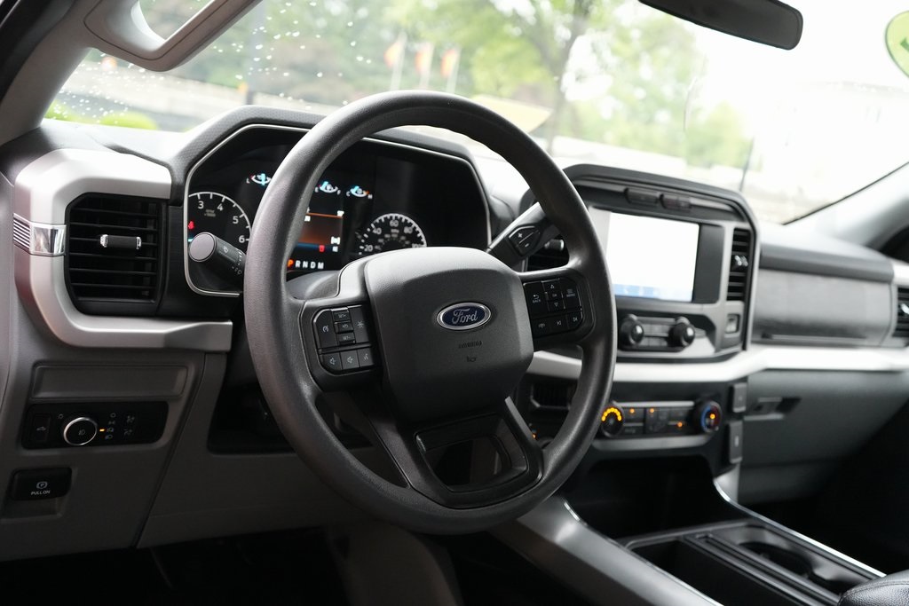 2022 Ford F-150 XLT photo 19