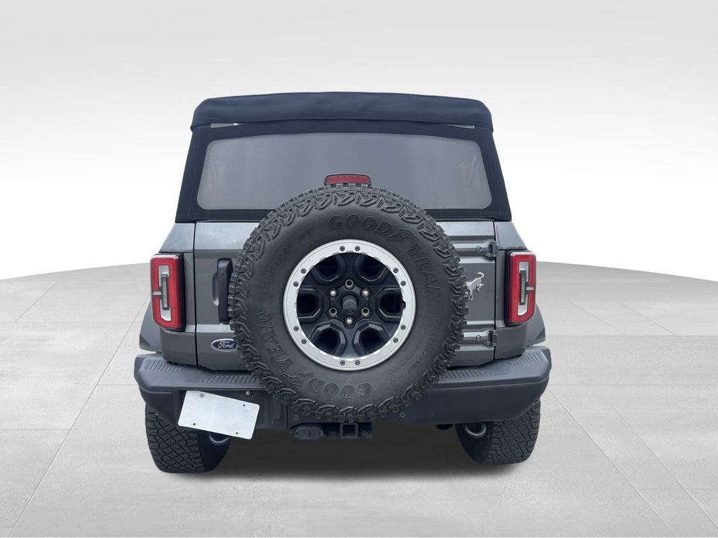 2022 Ford Bronco Badlands photo 4