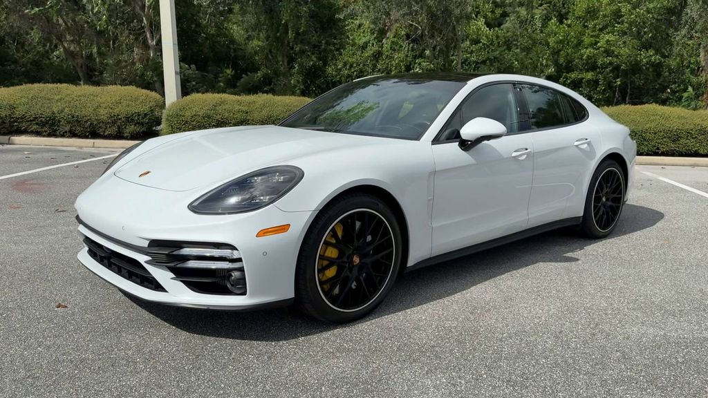 2021 Porsche Panamera Turbo S photo 4