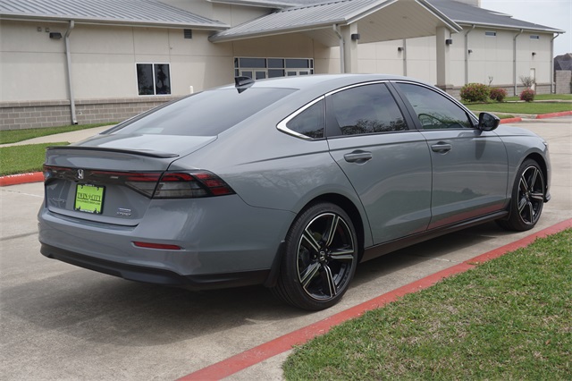 2025 Honda Accord Hybrid Sport photo 4