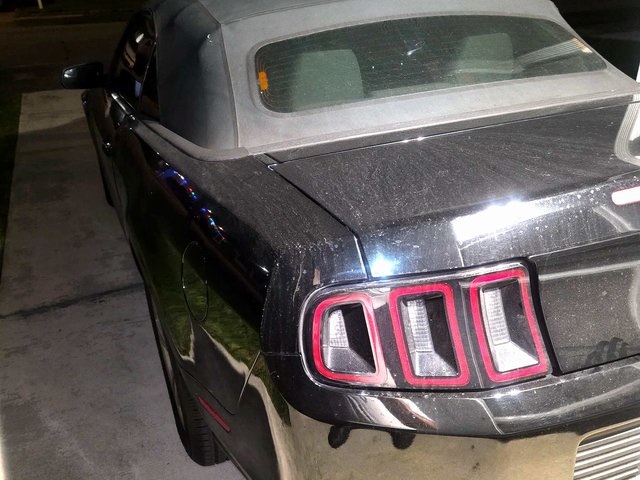 2014 Ford Mustang V6 Convertible photo 3