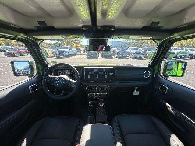 2025 Jeep Gladiator Sport photo 2