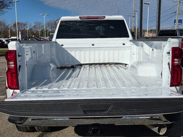 2026 Chevrolet Silverado 3500HD Work Truck photo 4