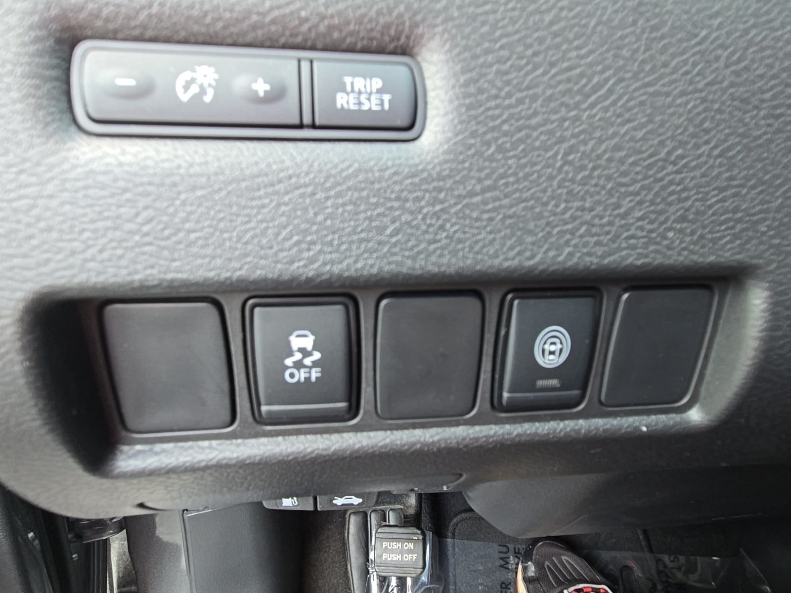 2023 Nissan Murano SV photo 16