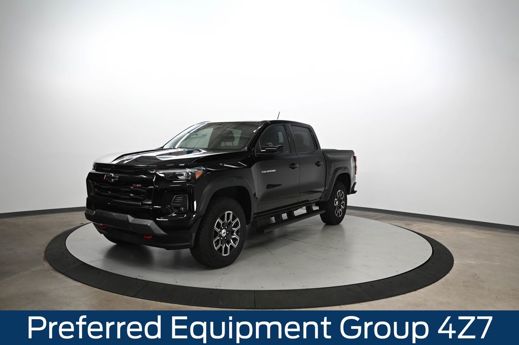 2023 Chevrolet Colorado Z71 photo 4