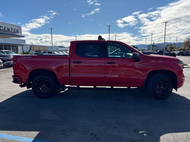 2024 Chevrolet Silverado 1500 Custom photo 3