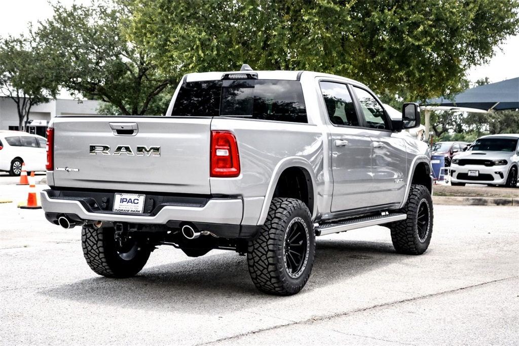 2025 Ram 1500 Big Horn Lone Star photo 4