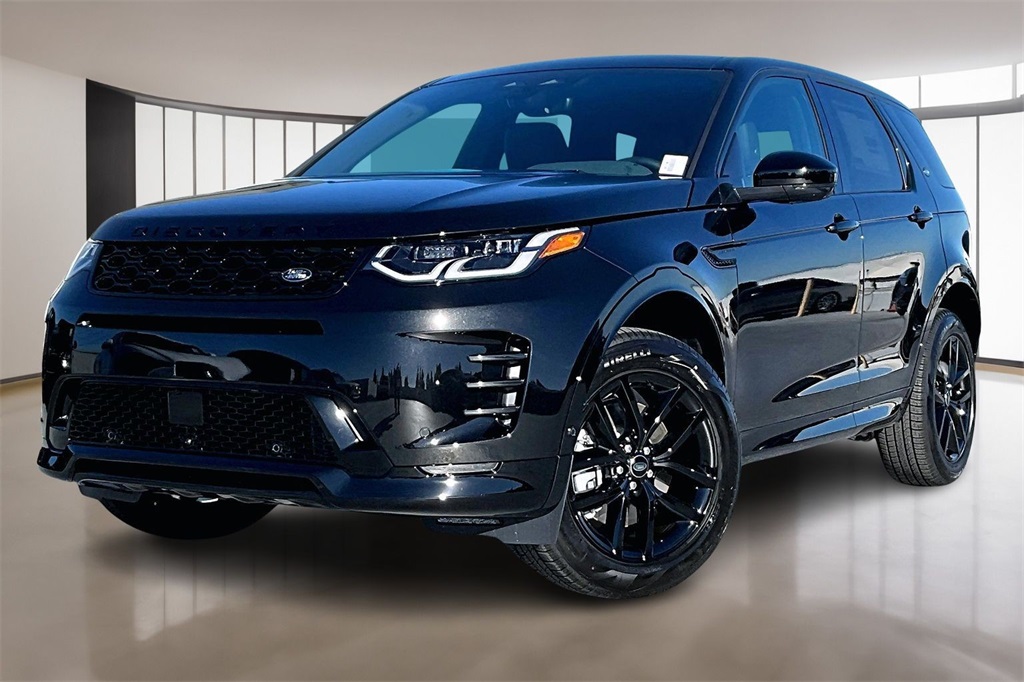 2025 Land Rover Discovery Sport Dynamic SE's photo