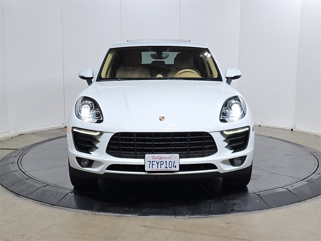 2015 Porsche Macan S photo 2