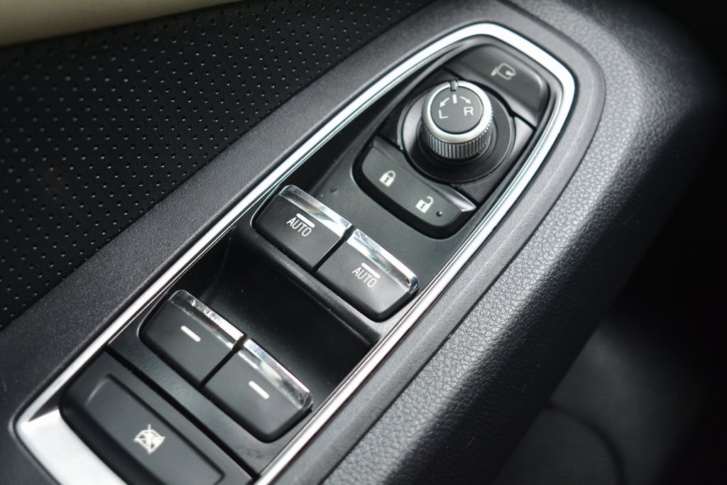 2020 Subaru Ascent Touring photo 4