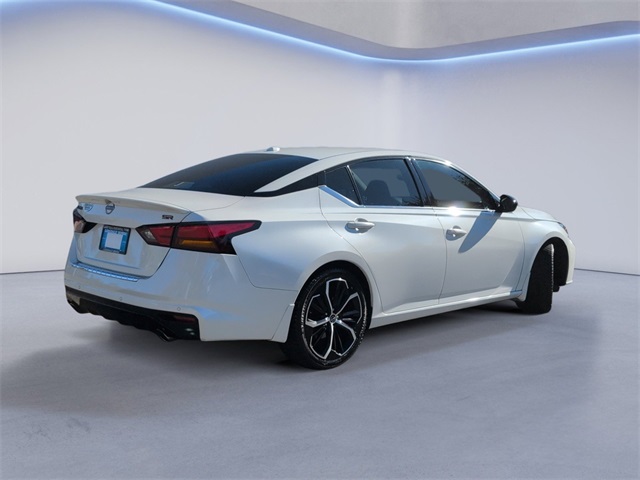 2023 Nissan Altima 2.5 SR photo 4