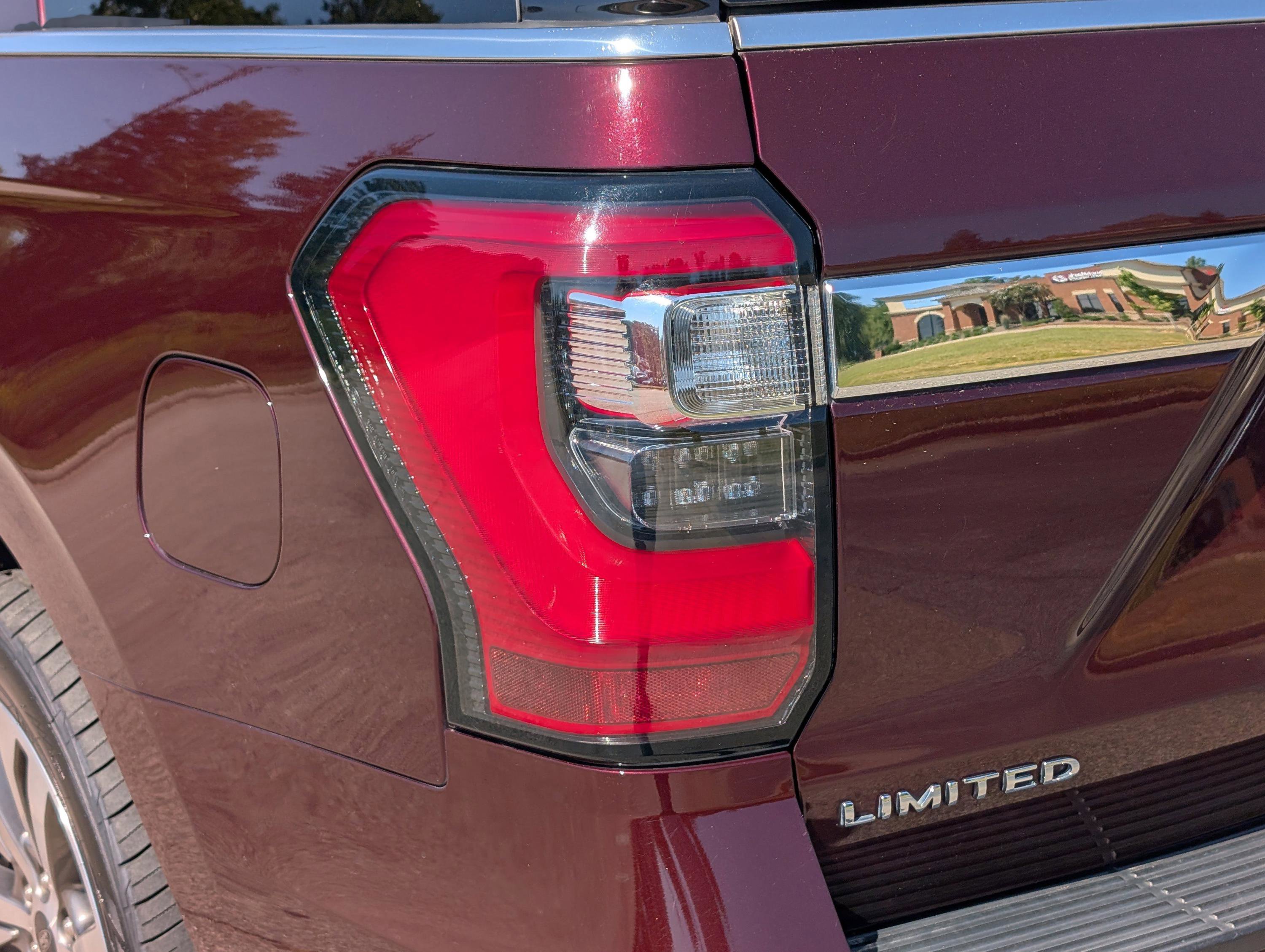 2021 Ford Expedition Limited photo 11